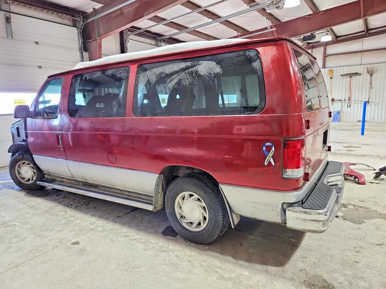 1999 Ford Econoline E150 Wagon