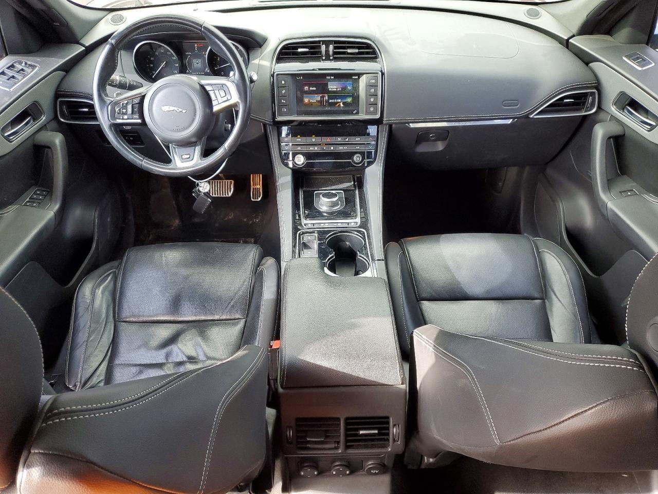 2017 Jaguar F-pace s