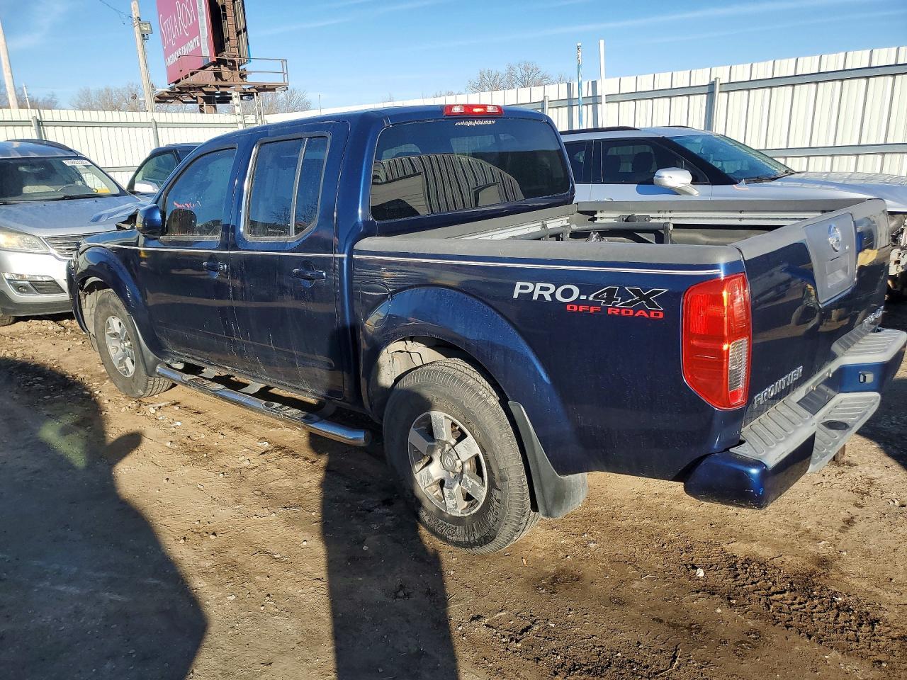 2010 Nissan Frontier Crew cab se