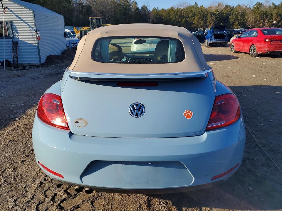 2013 Volkswagen Beetle