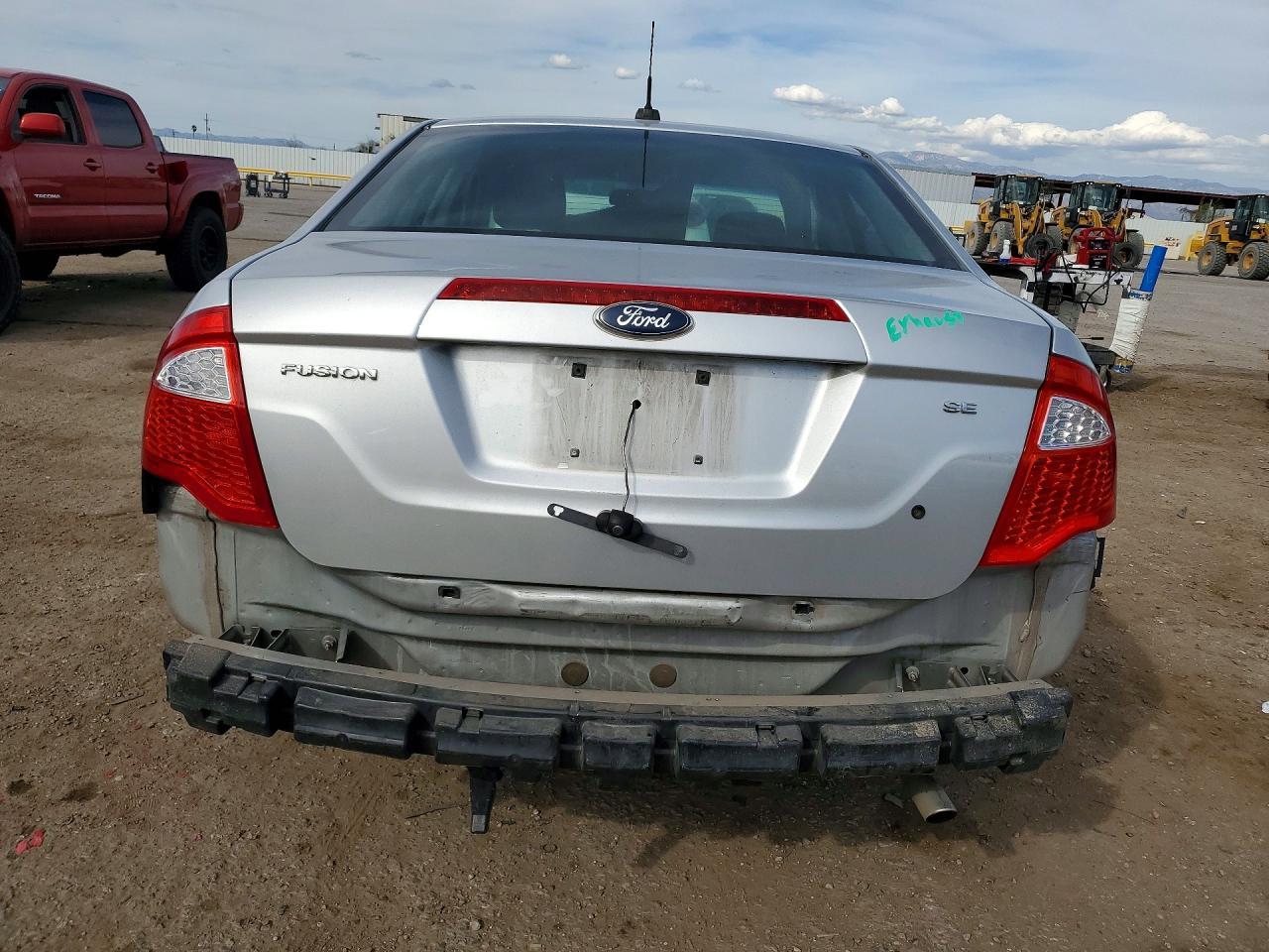 2011 Ford Fusion se