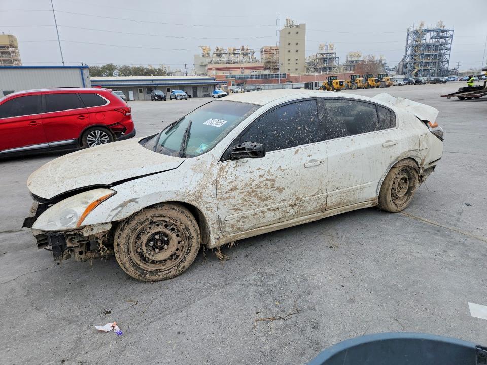 2011 Nissan Altima Base