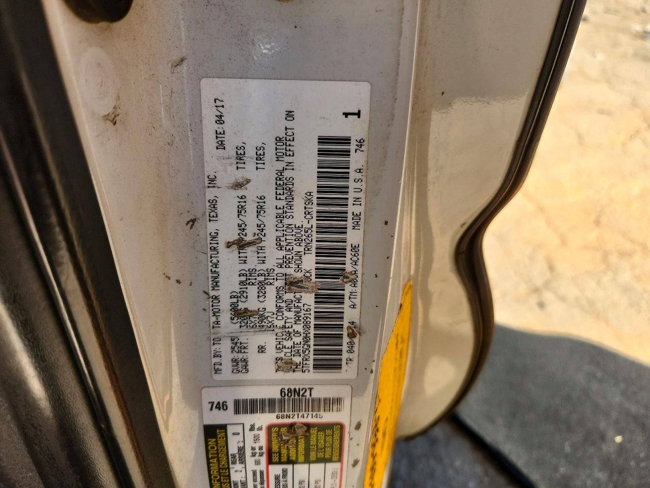 2017 Toyota Tacoma SR