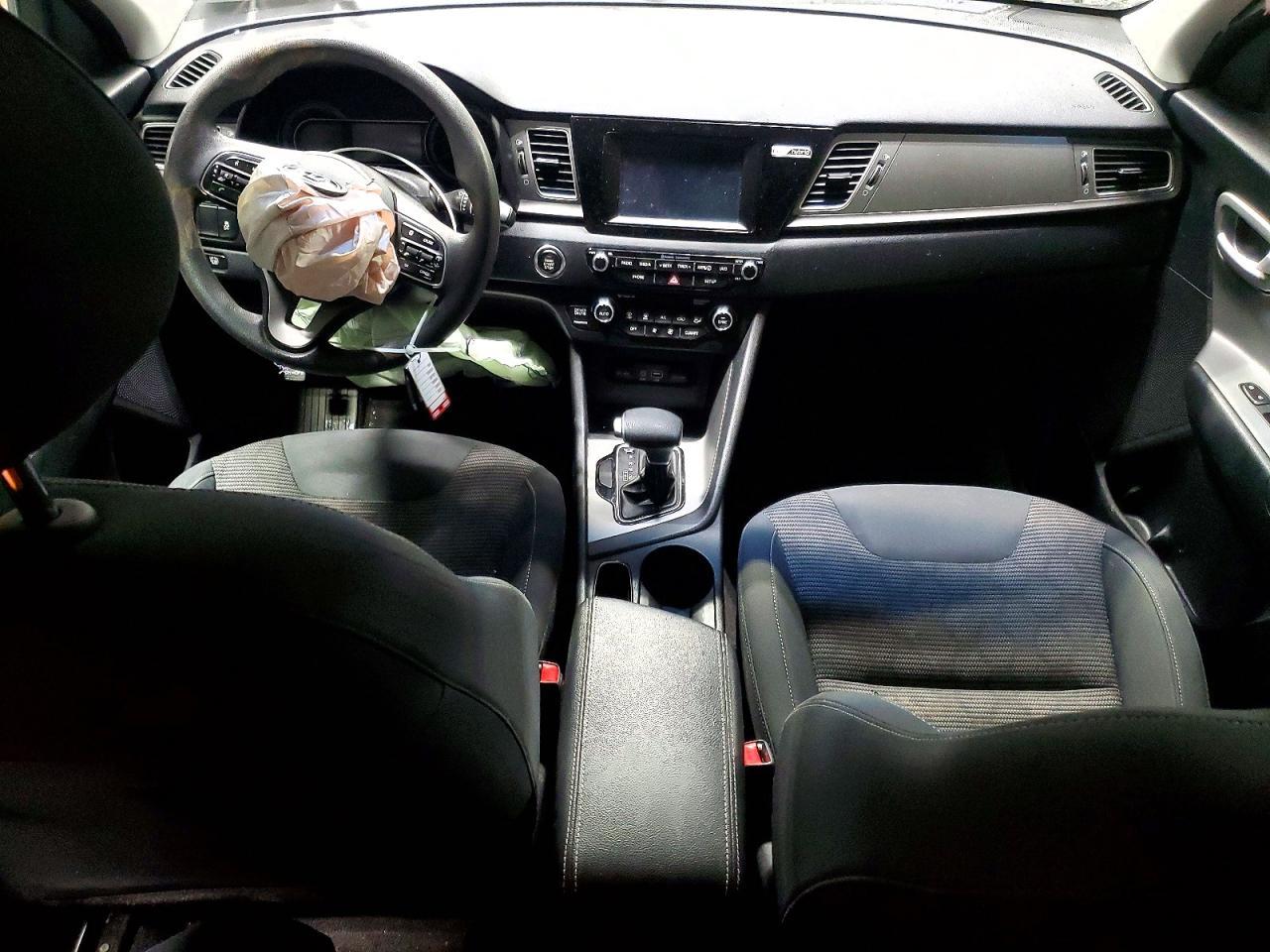 2017 KIA Niro fe