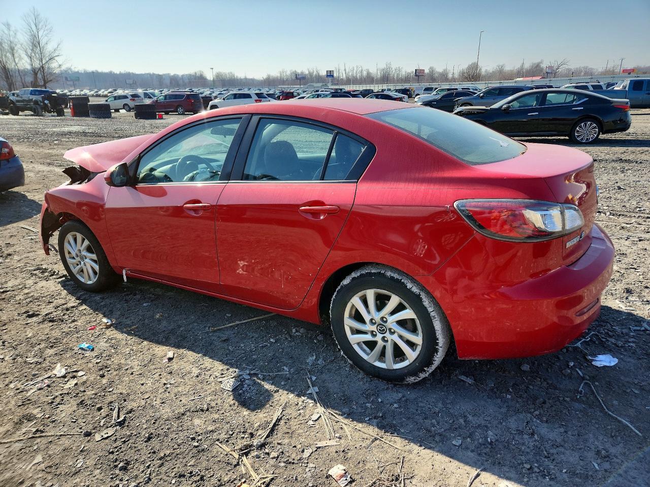 2013 Mazda 3 I