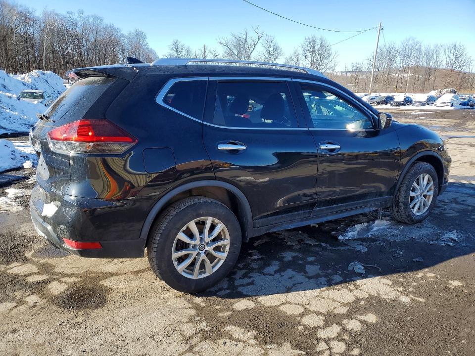 2020 Nissan Rogue s