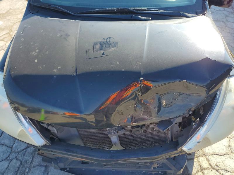 2009 Nissan Versa s