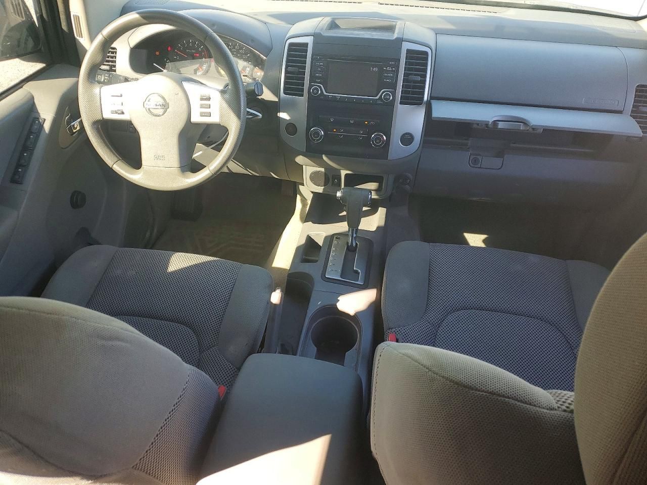 2018 Nissan Frontier s