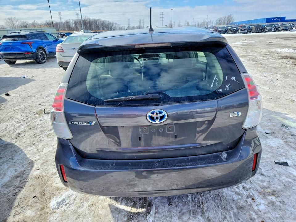 2017 Toyota Prius v