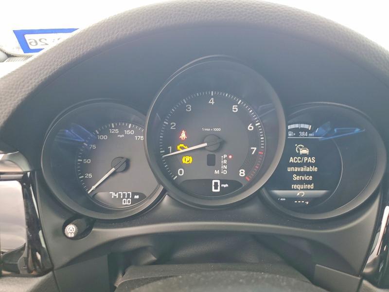 2023 Porsche Macan Base