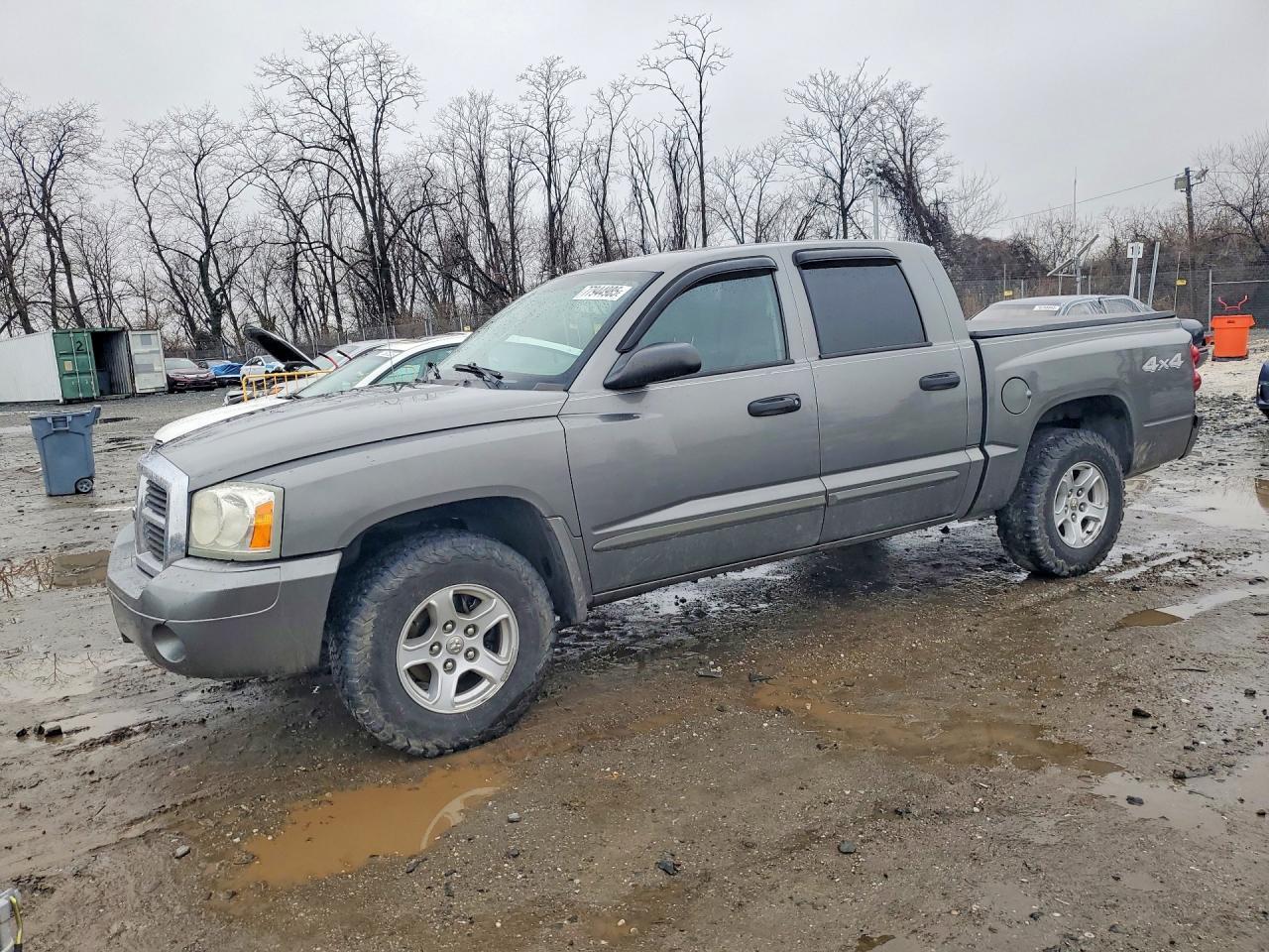 2005 Dodge Dakota Quad slt