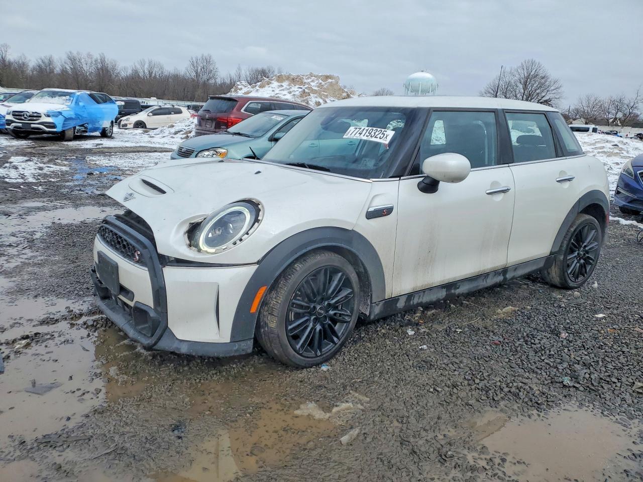 2023 Mini Cooper s
