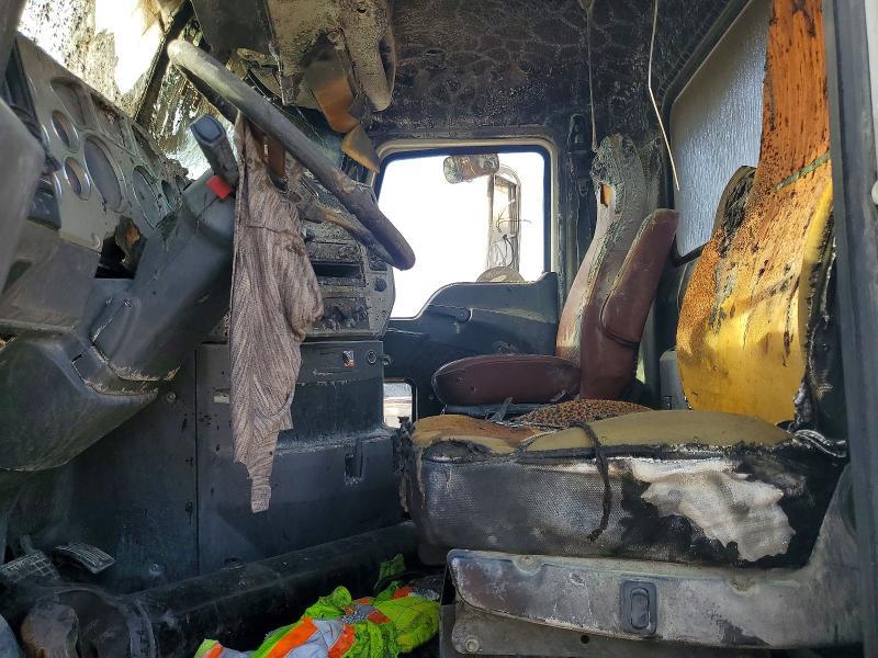 2018 Mack CXU613 Truck Cab AND Chassis