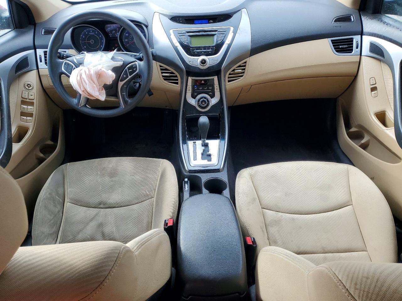 2011 Hyundai Elantra gls
