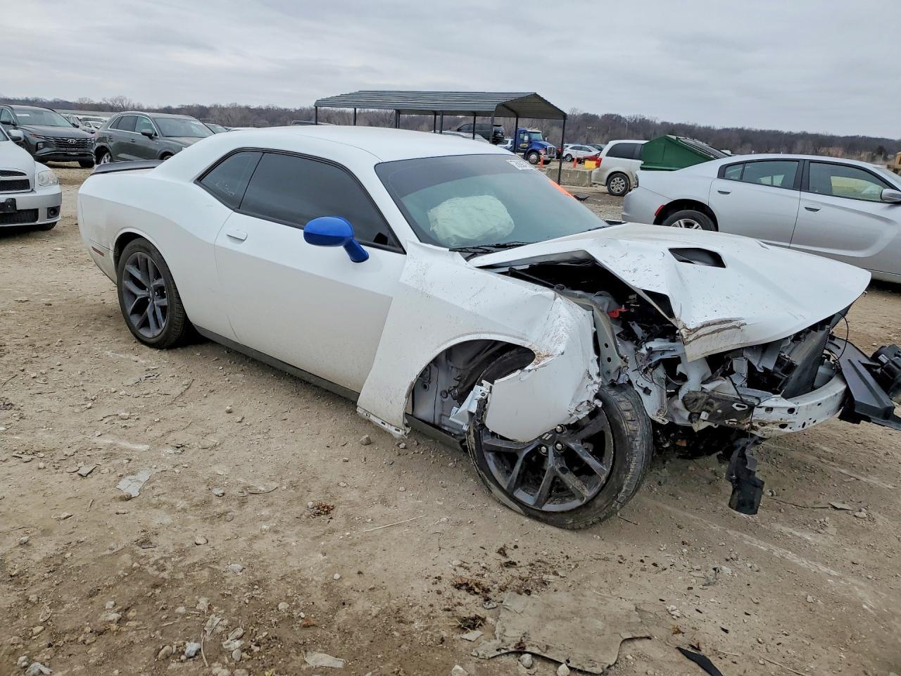 2022 Dodge Challenger sxt