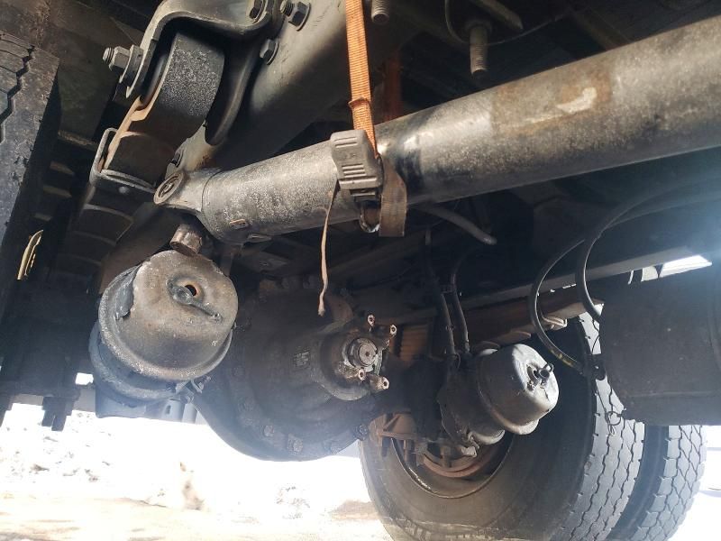 2018 Freightliner Business Class M2 BOX Truck