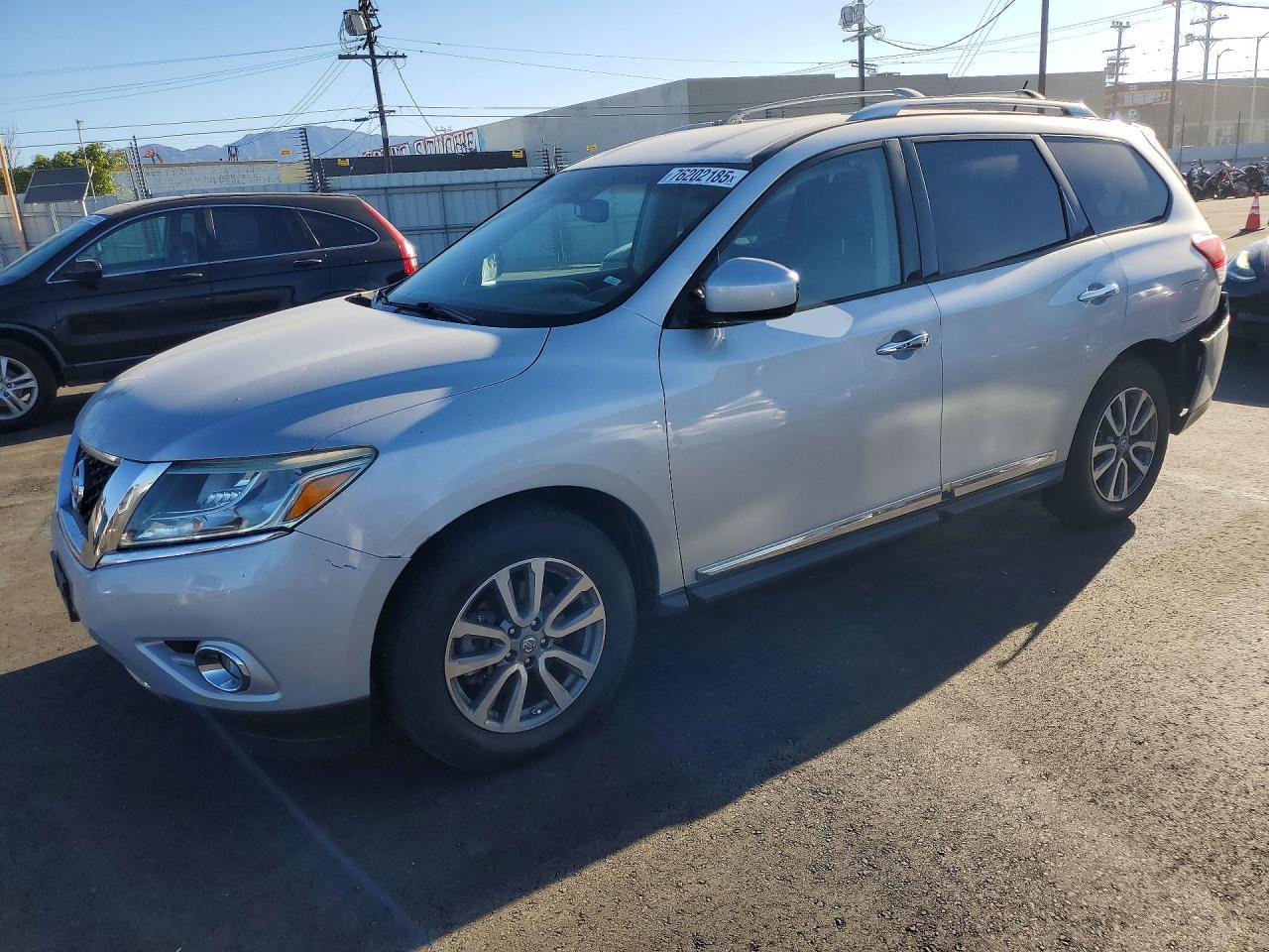 2015 Nissan Pathfinder s