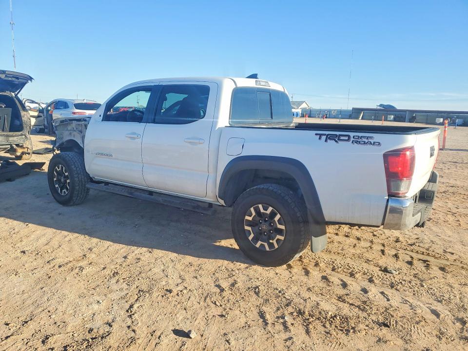 2019 Toyota Tacoma trd Off-road