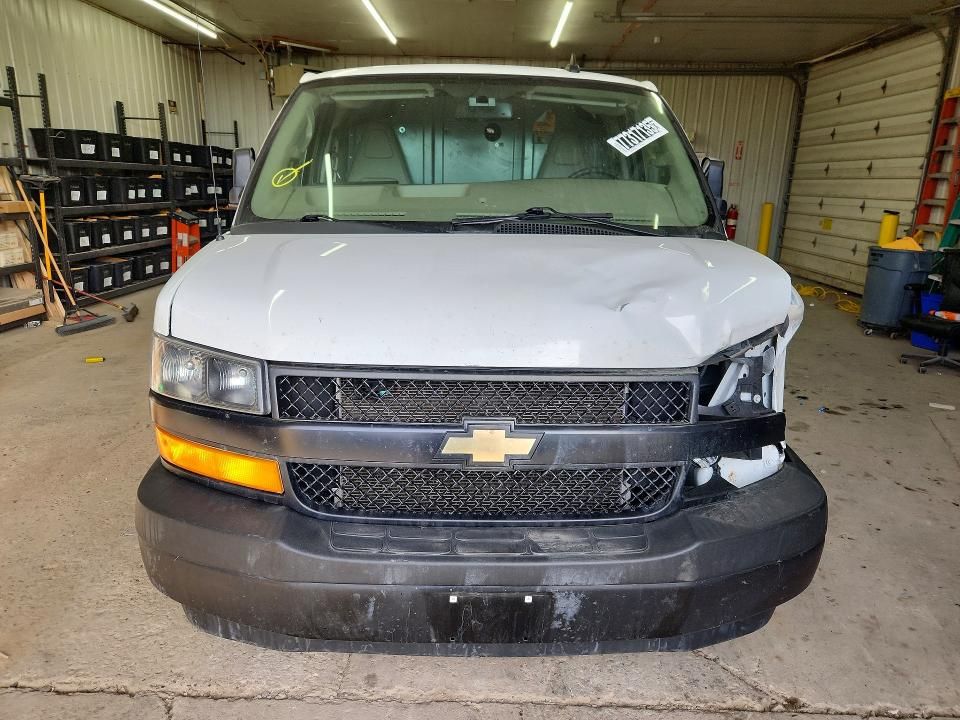 2021 Chevrolet Express G2500