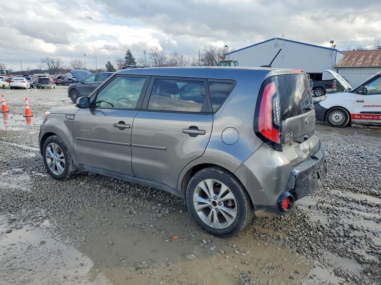 2016 KIA Soul +