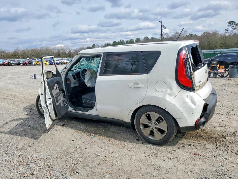 2016 KIA Soul Base