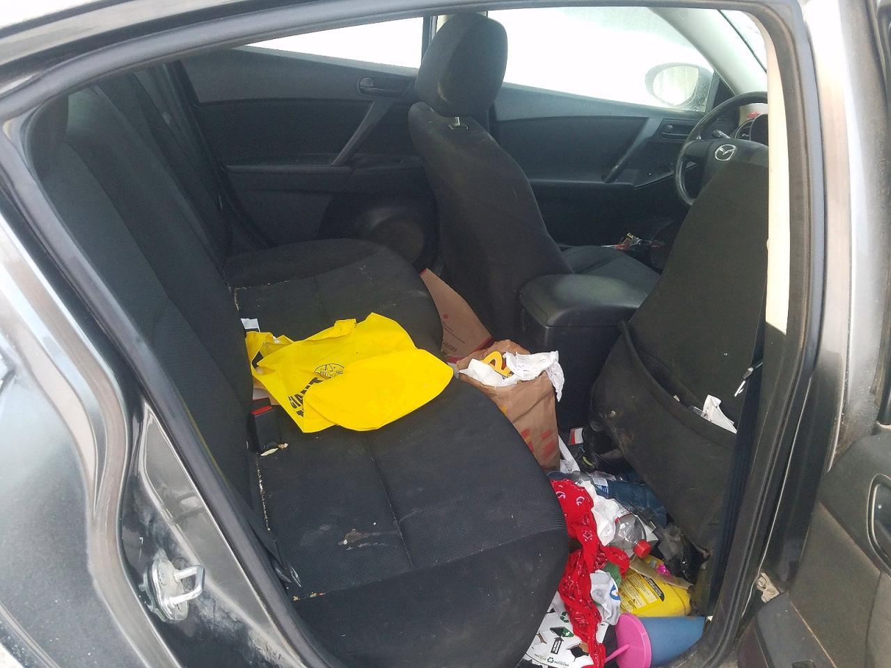 2011 Mazda 3 I