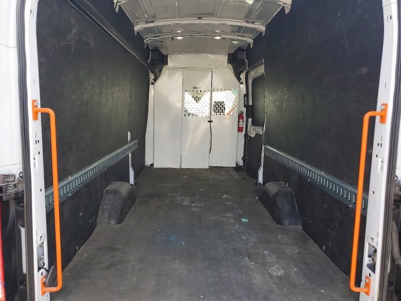 2022 Ford Transit 250 Delivery van