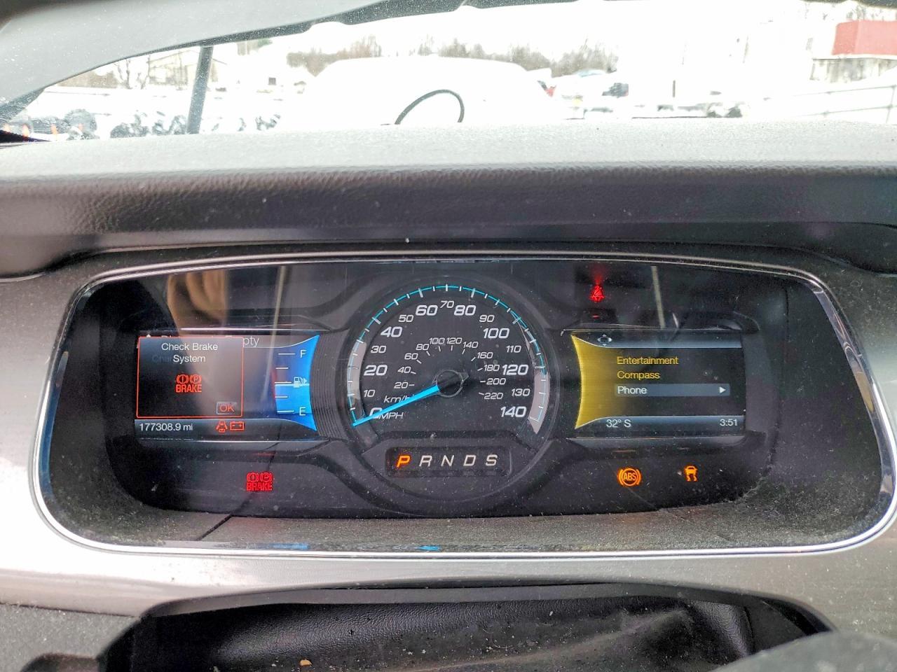 2015 Ford Taurus sel