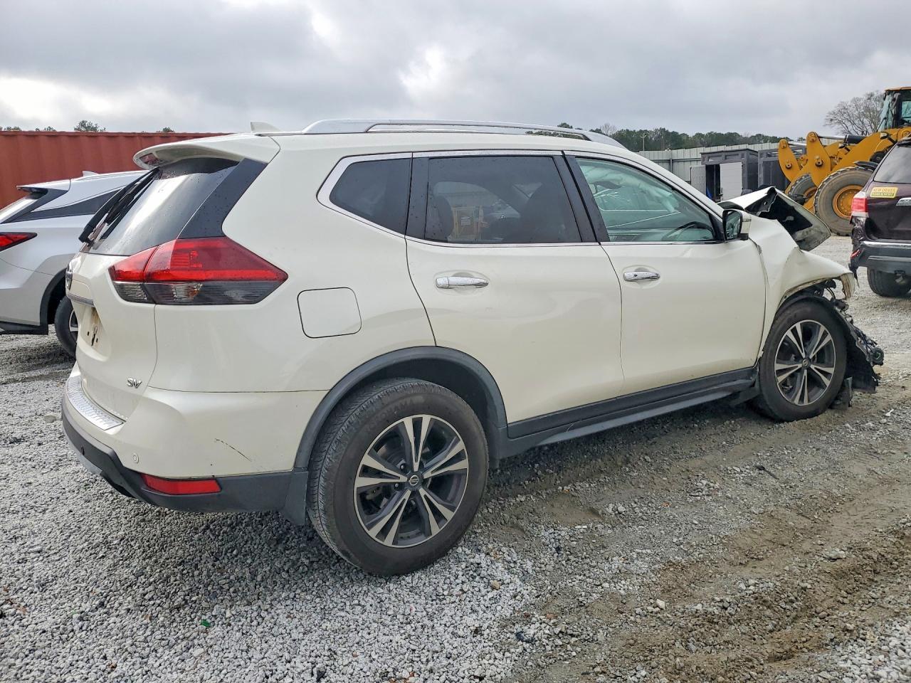 2020 Nissan Rogue s