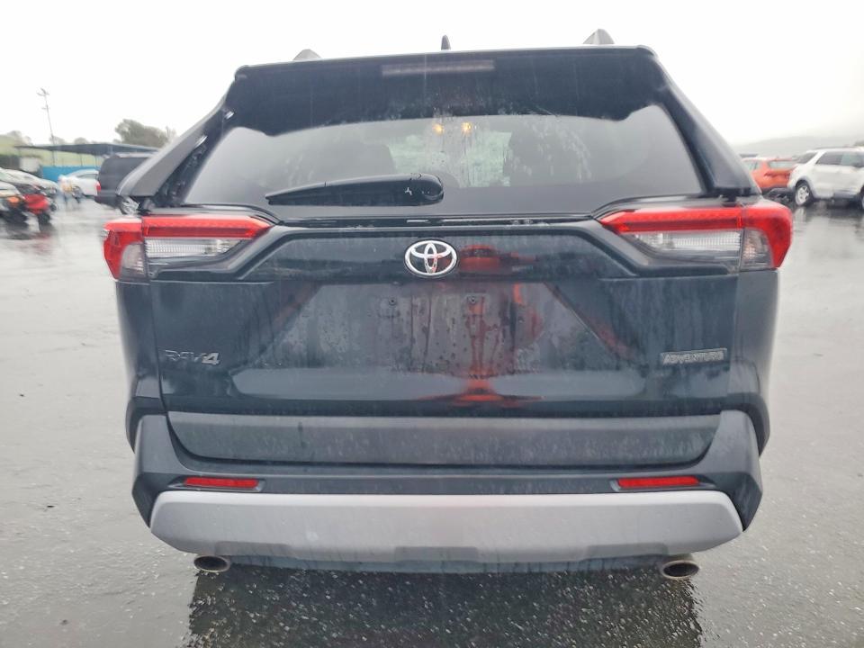 2020 Toyota Rav4 Adventure