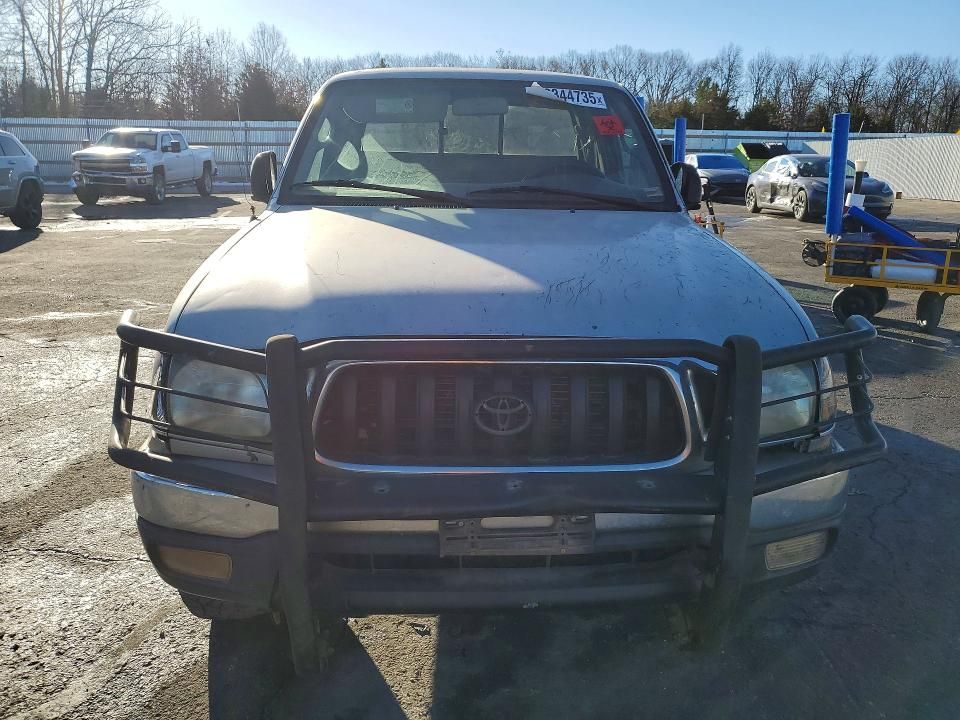 2004 Toyota Tacoma Xtracab