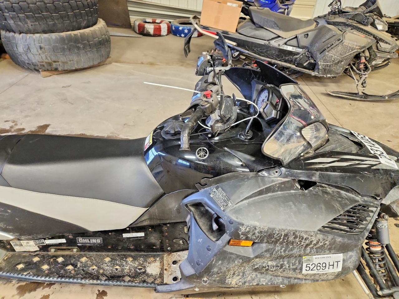 2006 Yama Apex GT, RX10GTL