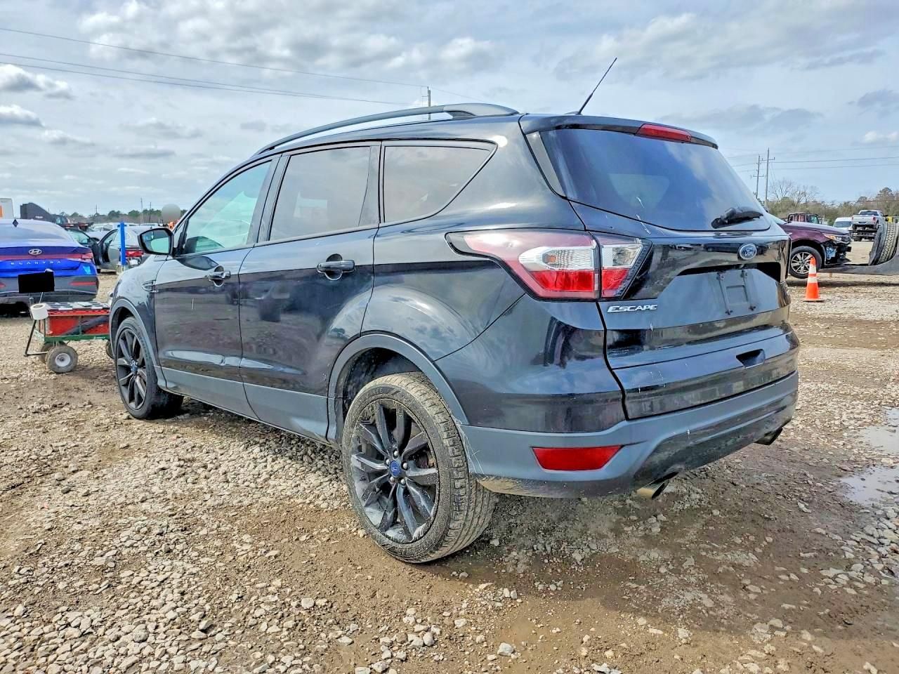 2017 Ford Escape se