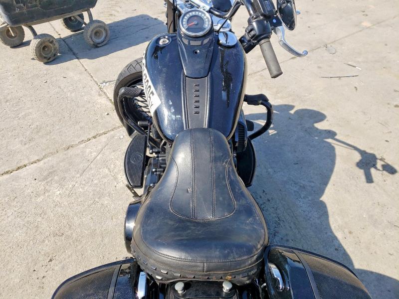 2018 Harley-Davidson Flhcs Heritage Classic 114