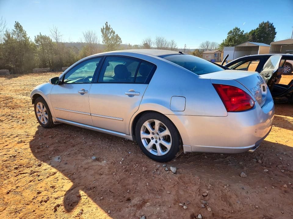 2007 Nissan Maxima se