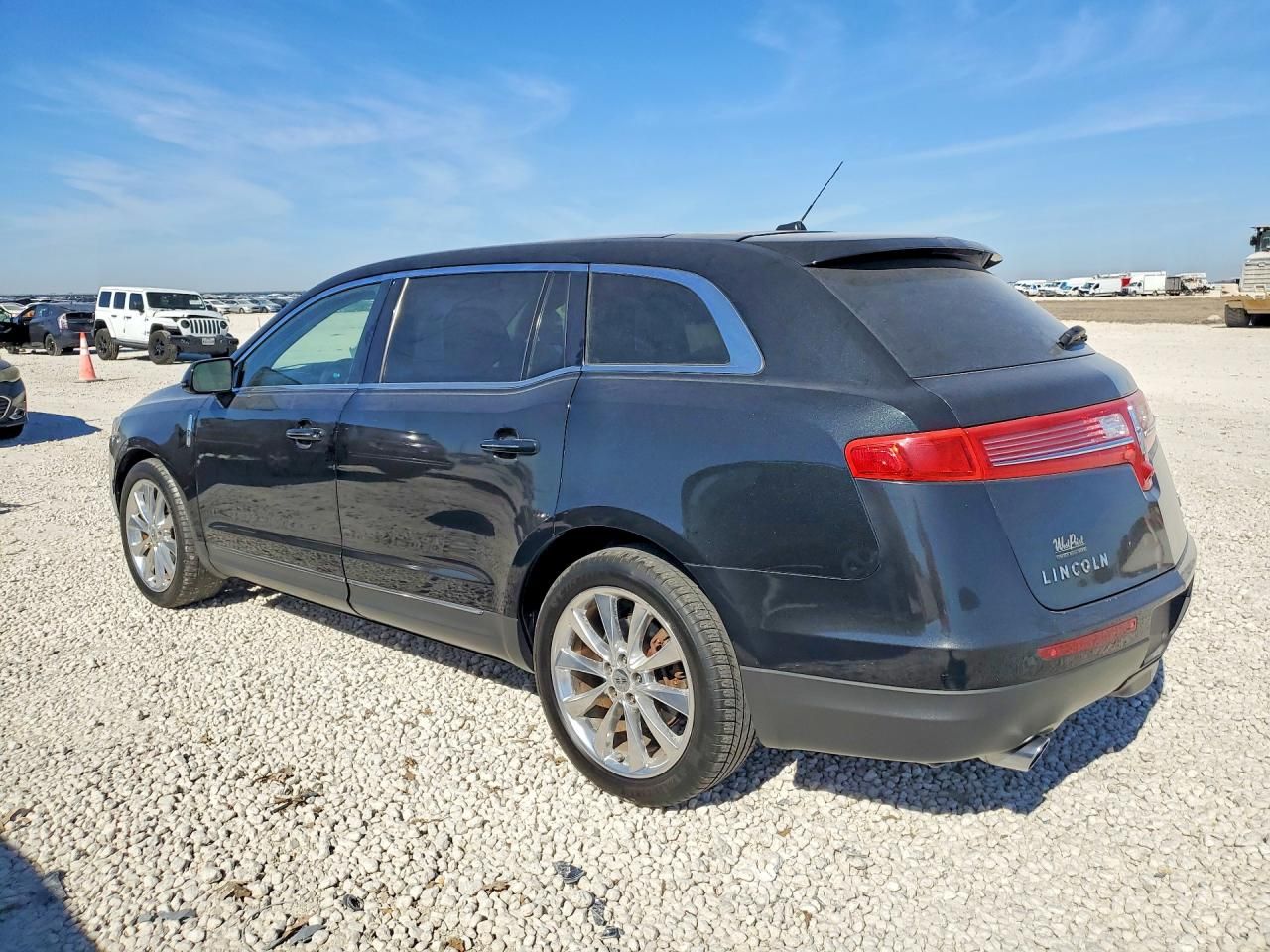 2010 Lincoln MKT