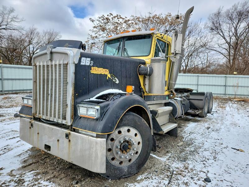 1996 Kenworth W900 Semi Truck