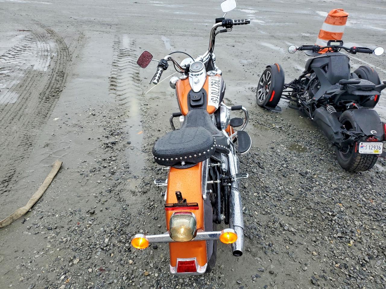 2015 Harley-Davidson Flstc Heritage Softail Classic