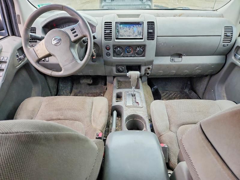 2006 Nissan Frontier Crew cab le