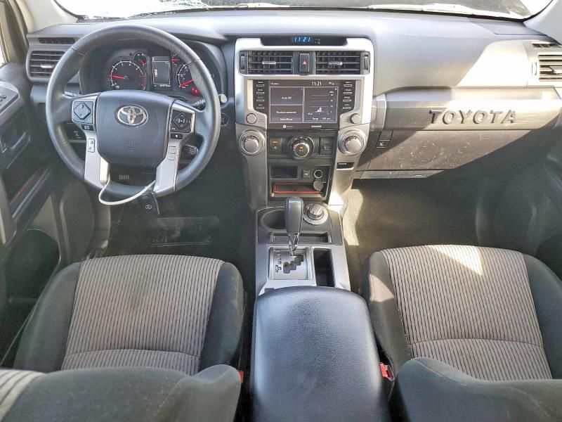 2022 Toyota 4runner SR5