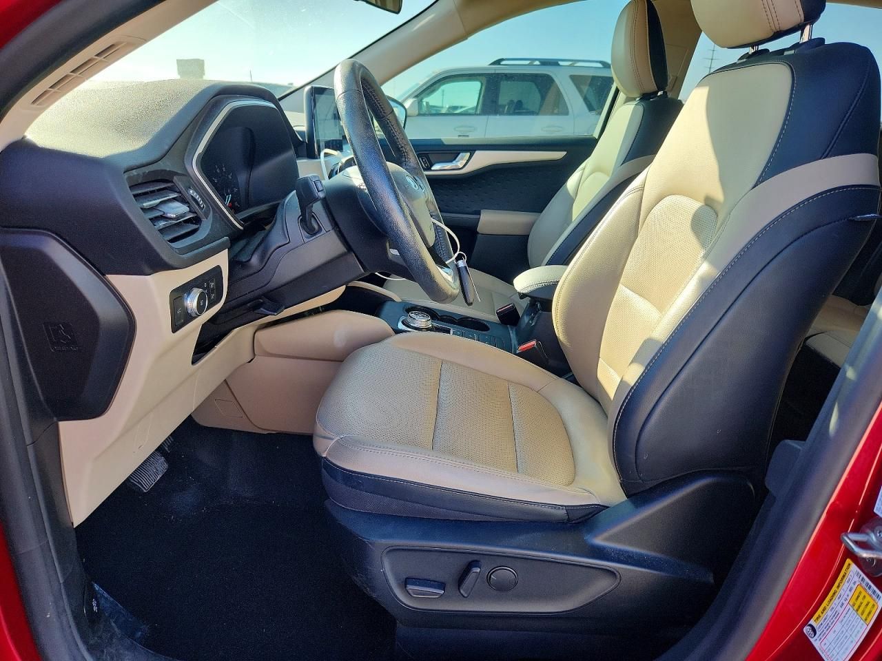 2020 Ford Escape sel