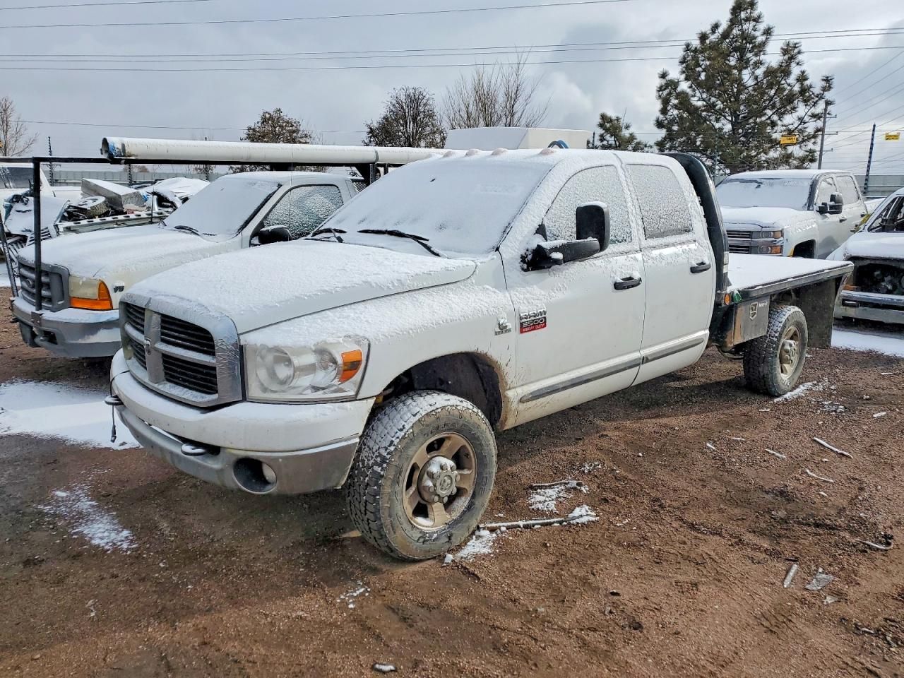 2007 Dodge RAM Flatbed Truck