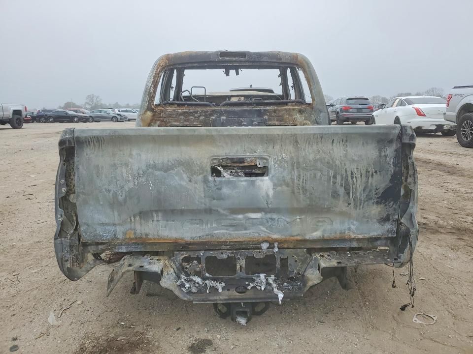 2017 Toyota Tacoma Double cab