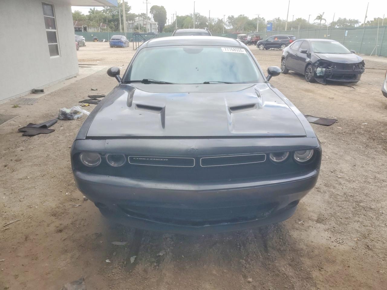 2018 Dodge Challenger sxt