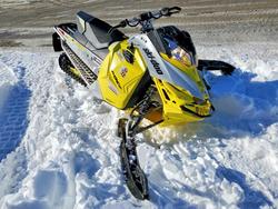 Vehiculos salvage en venta de Copart Candia, NH: 2015 Skidoo MXZ