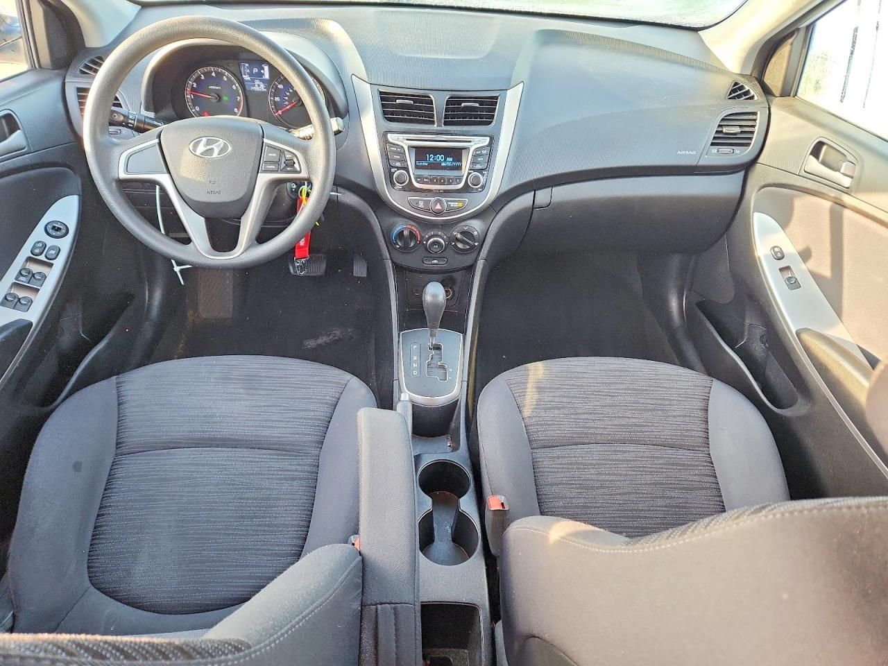 2015 Hyundai Accent gs