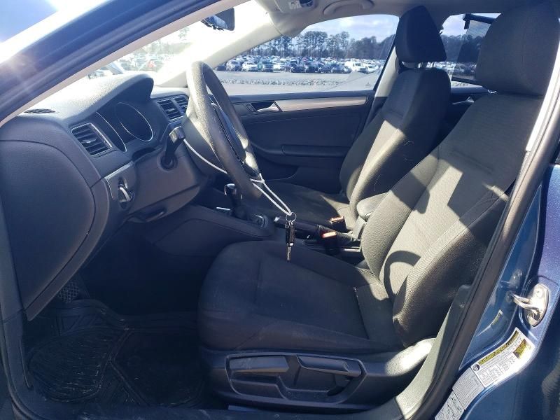 2015 Volkswagen Jetta se
