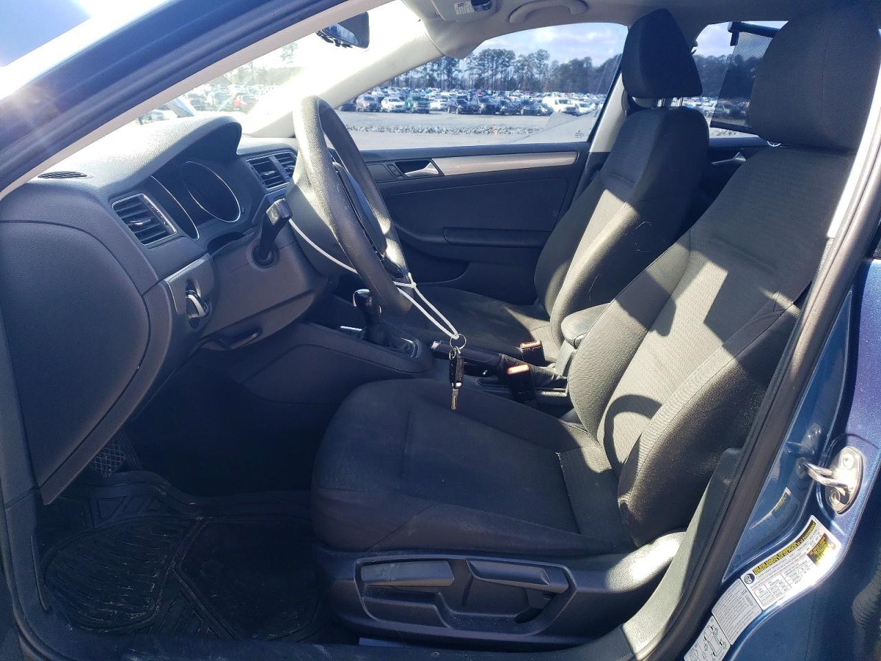 2015 Volkswagen Jetta se