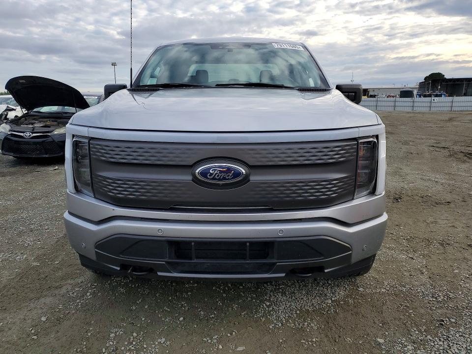 2023 Ford F150 Lightning PRO