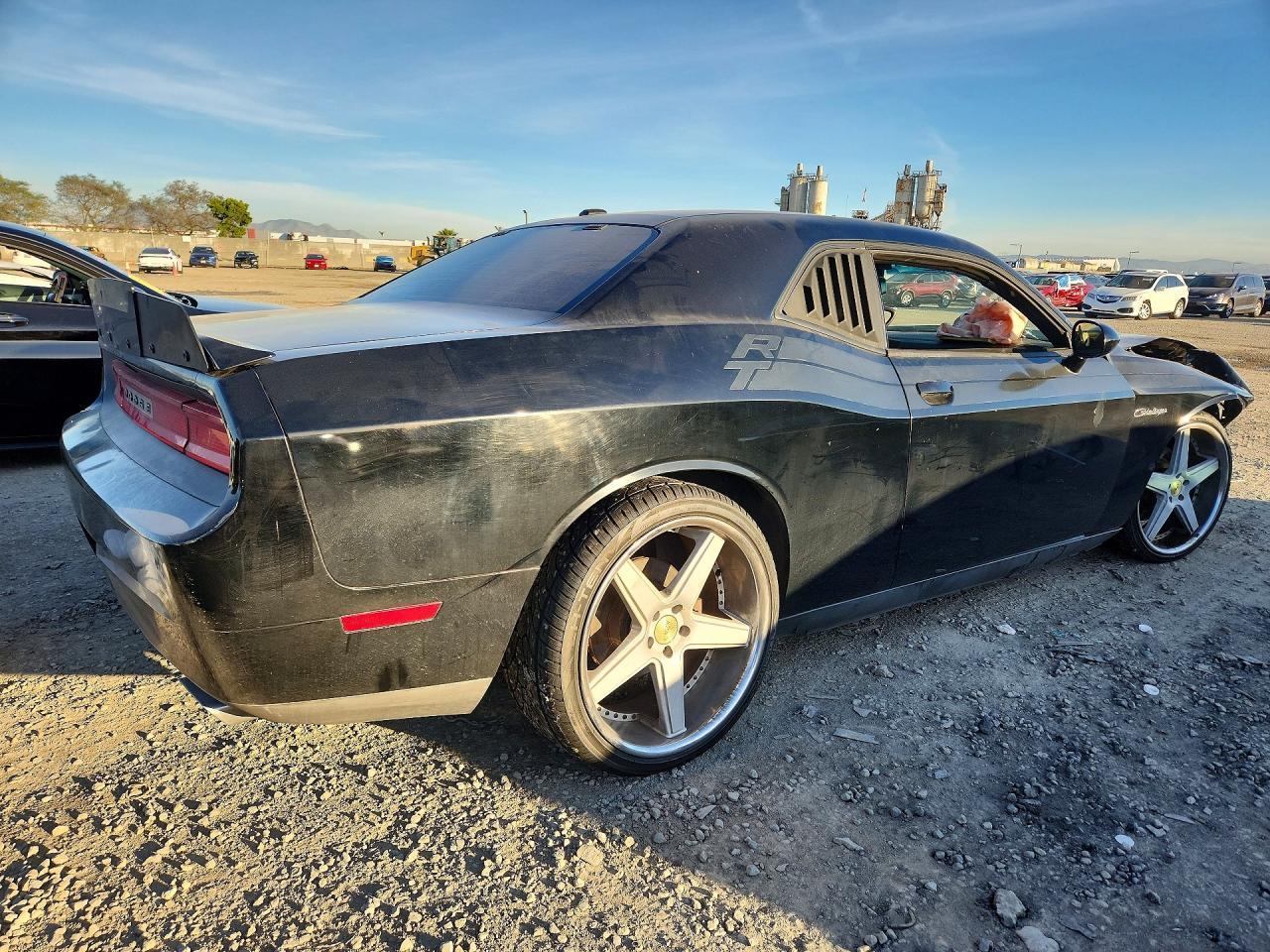 2012 Dodge Challenger r
